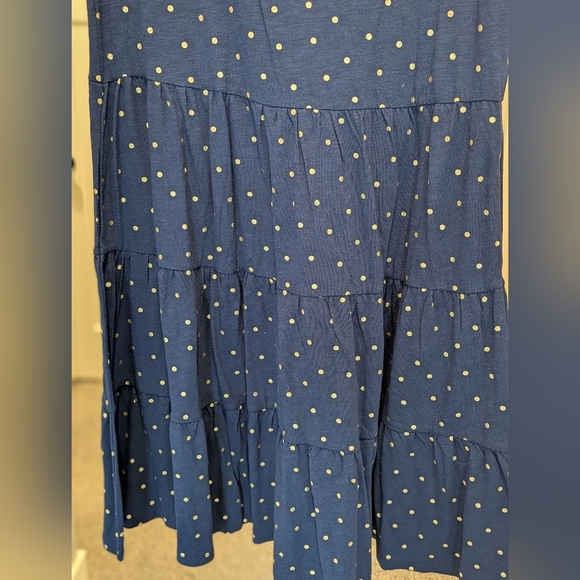 Brand new Boden Romaine Tiered Jersey Dress. Navy w/ Gold Polkadot, size 12 long - Picture 5 of 10